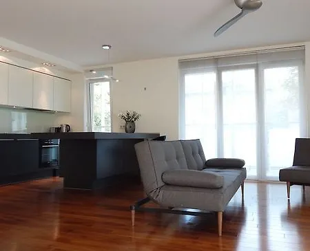 Aravel Old Town Apartament